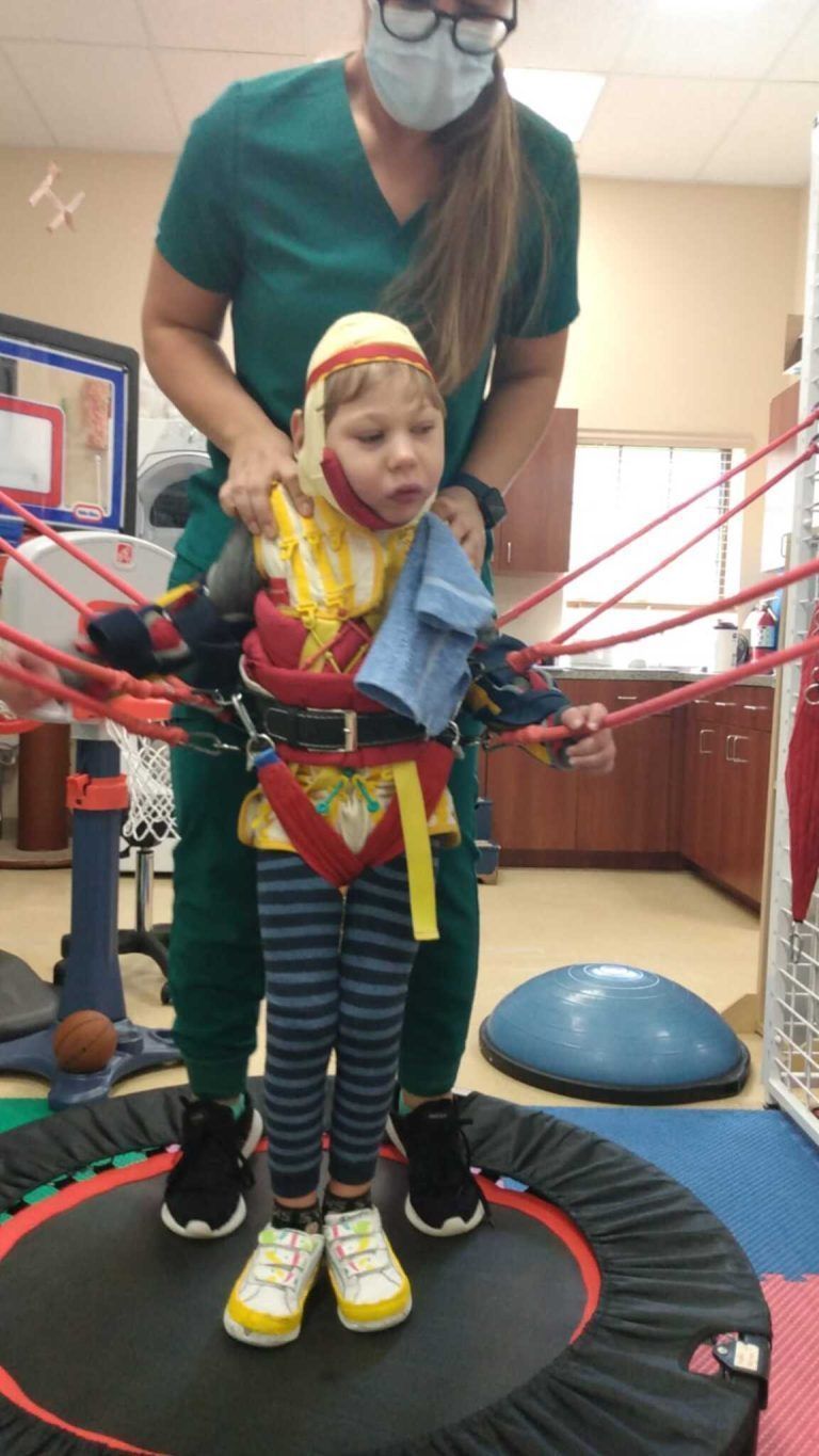 Vinzent Schatzmann bei der Therapie.