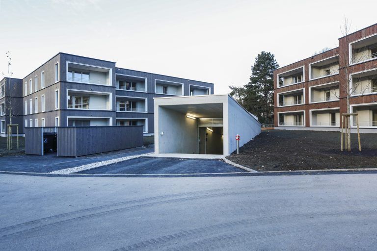 Der Wiederaufbau der Wohnanlage Feldmoos ist ein Vorzeigeprojekt für einen zukunftsfitten Umgang mit Altwohnungen, die nicht mehr sanierbar sind. <span class="copyright">FA</span>