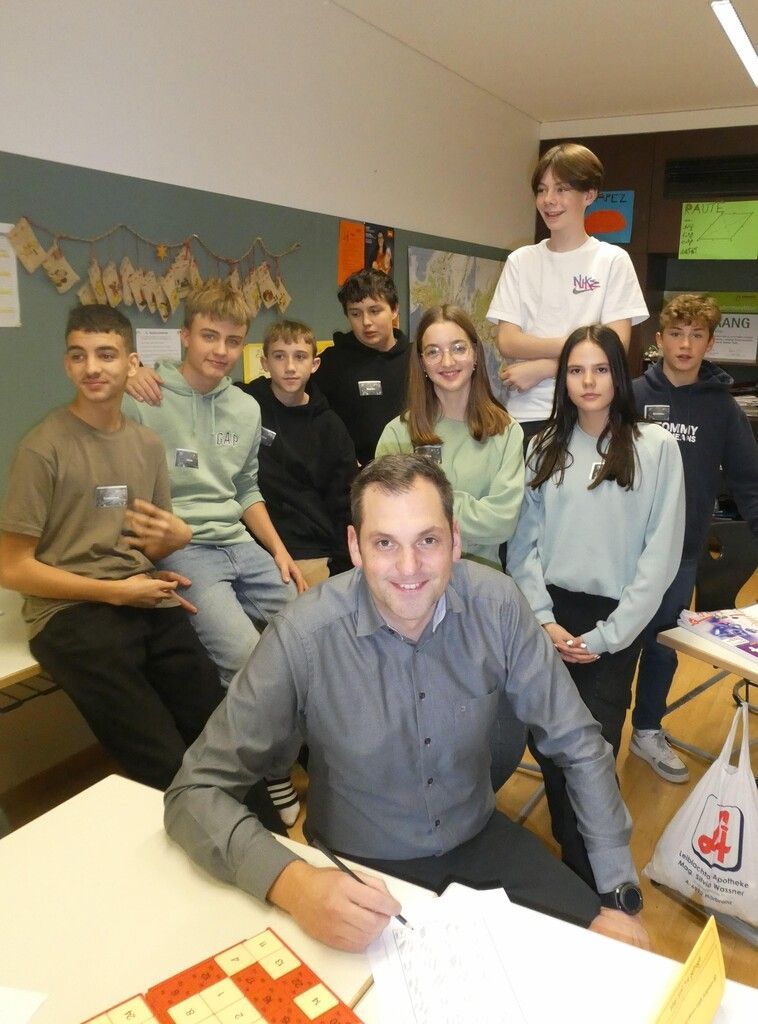 Bgm. Andreas Kresser machte eifrig mit.