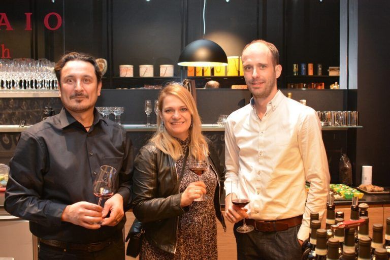Danilo Malaspina mit Kathrin und Stefan Barbisch (Buongustaio). AFP