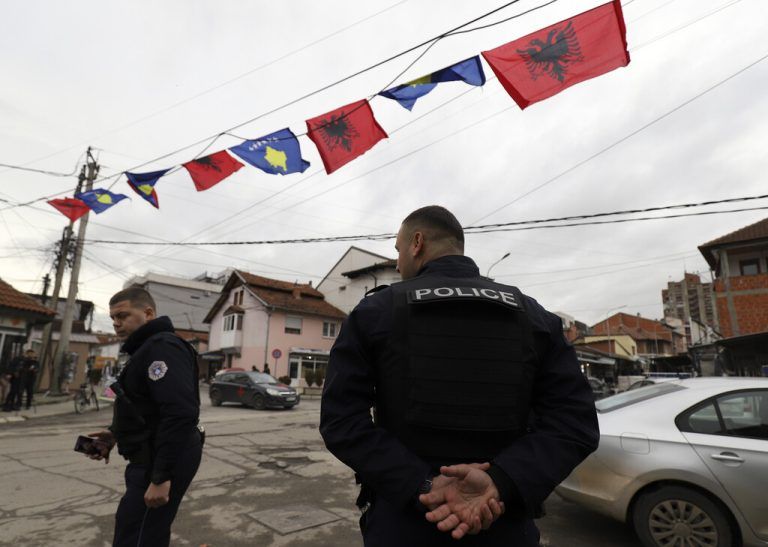 Die Kommunalwahlen im Kosovo wurden verschoben. In mehrheitlich von ethnischen Serben bewohnten Regionen kam es zu Spannungen. AP