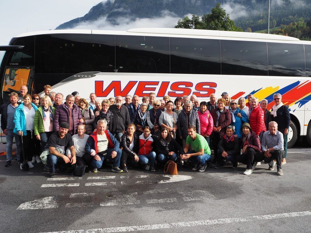 Eingesendet. Vereinsnachrichten aus dem Bezirk