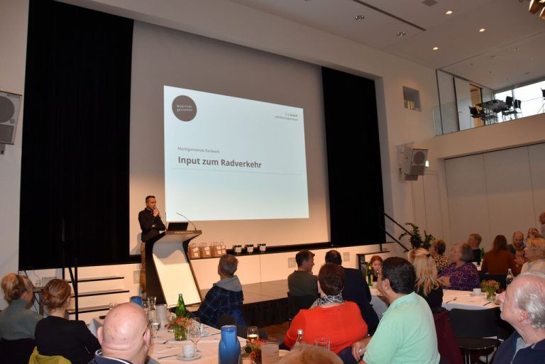 Jürgen Lampert gab wertvolle Inputs zum Thema Radverkehr.