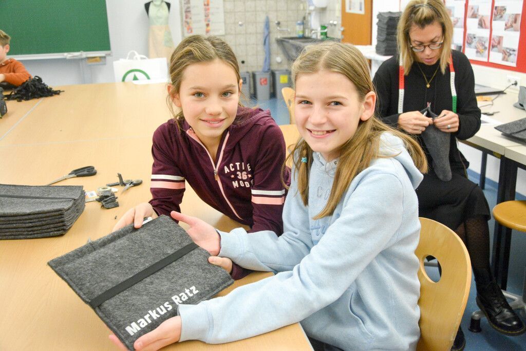 Selbst genähter Schutz für das Tablet