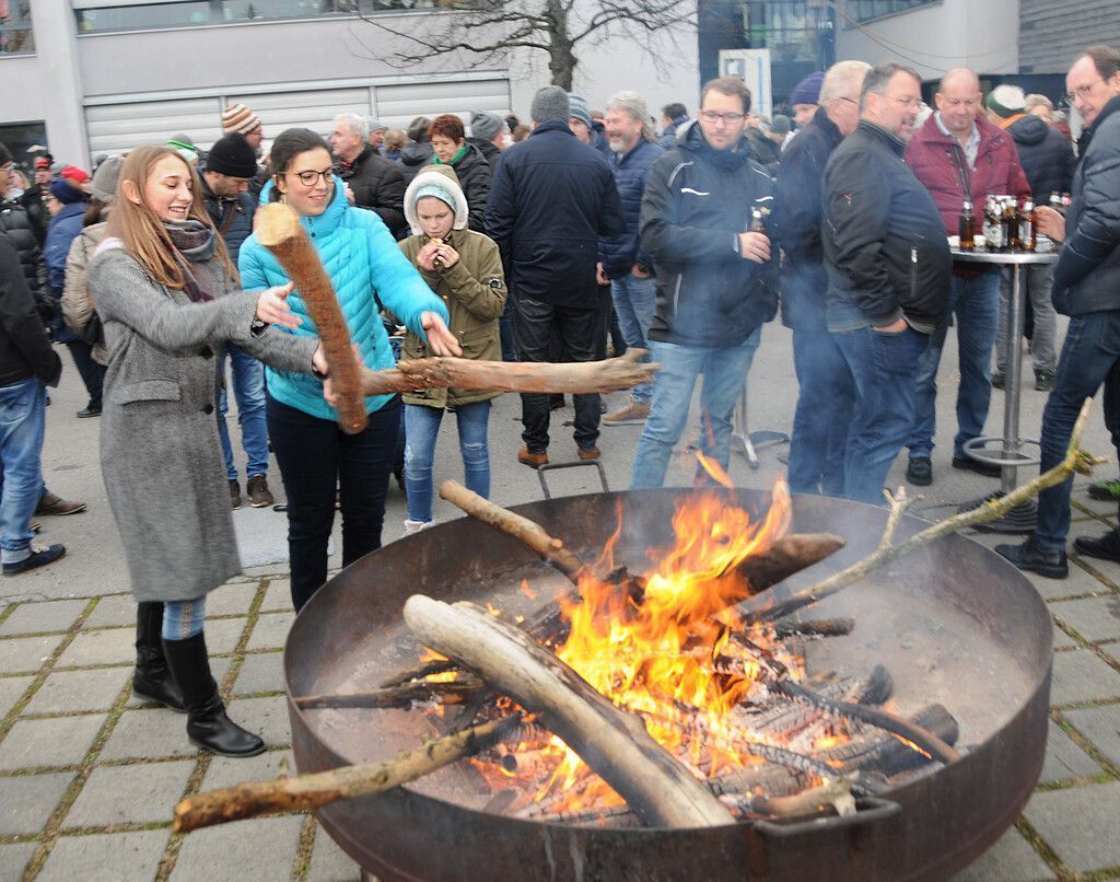Sämtliche Sorgen landen im Feuer