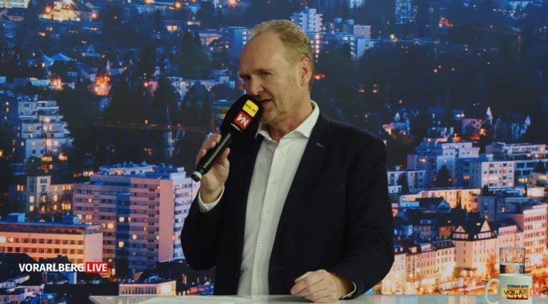 <p class="factbox"><span class="intro">wälderexpress </span>Verlegung der Schienen in den Bregenzerwald</p>