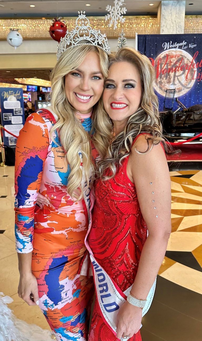 Eva Zellhofer mit der regierenden Mrs World Shaylyn Ford.