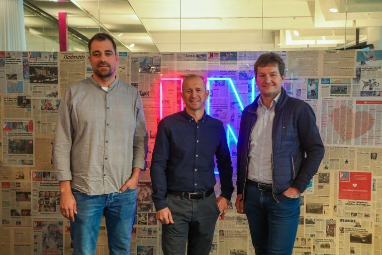 Ziehen an einem Strang: Lukas Dorner (Brauerei Egg), Kurt Michelini (Brauerei Frastanz) und Heinz Huber (Mohrenbrauerei). vn/Steurer