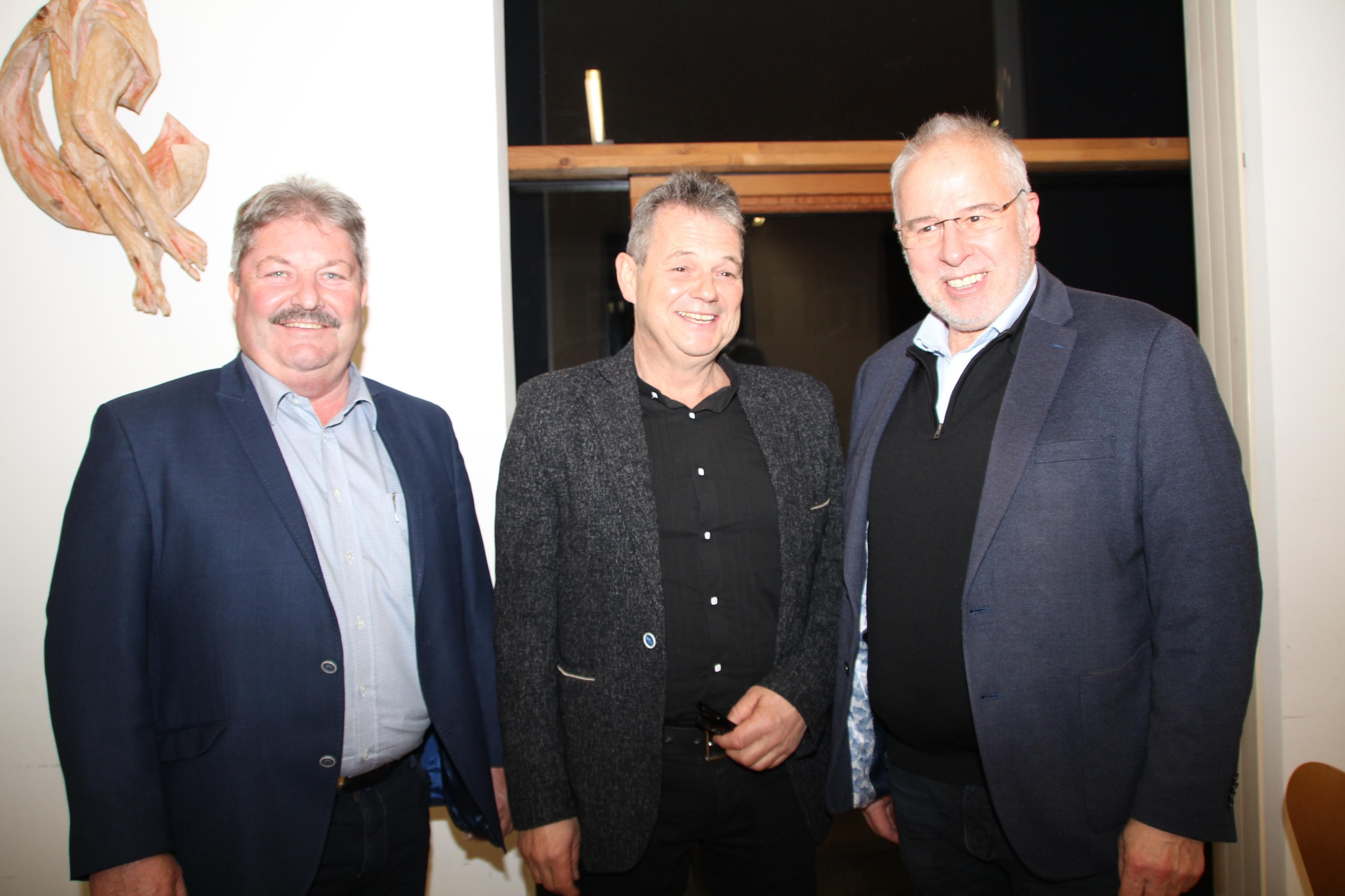 Die Bürgermeisterkollegen Gerold Mähr aus Düns, Walter Rauch aus Dünserberg und Thomas Lampert aus Göfis.