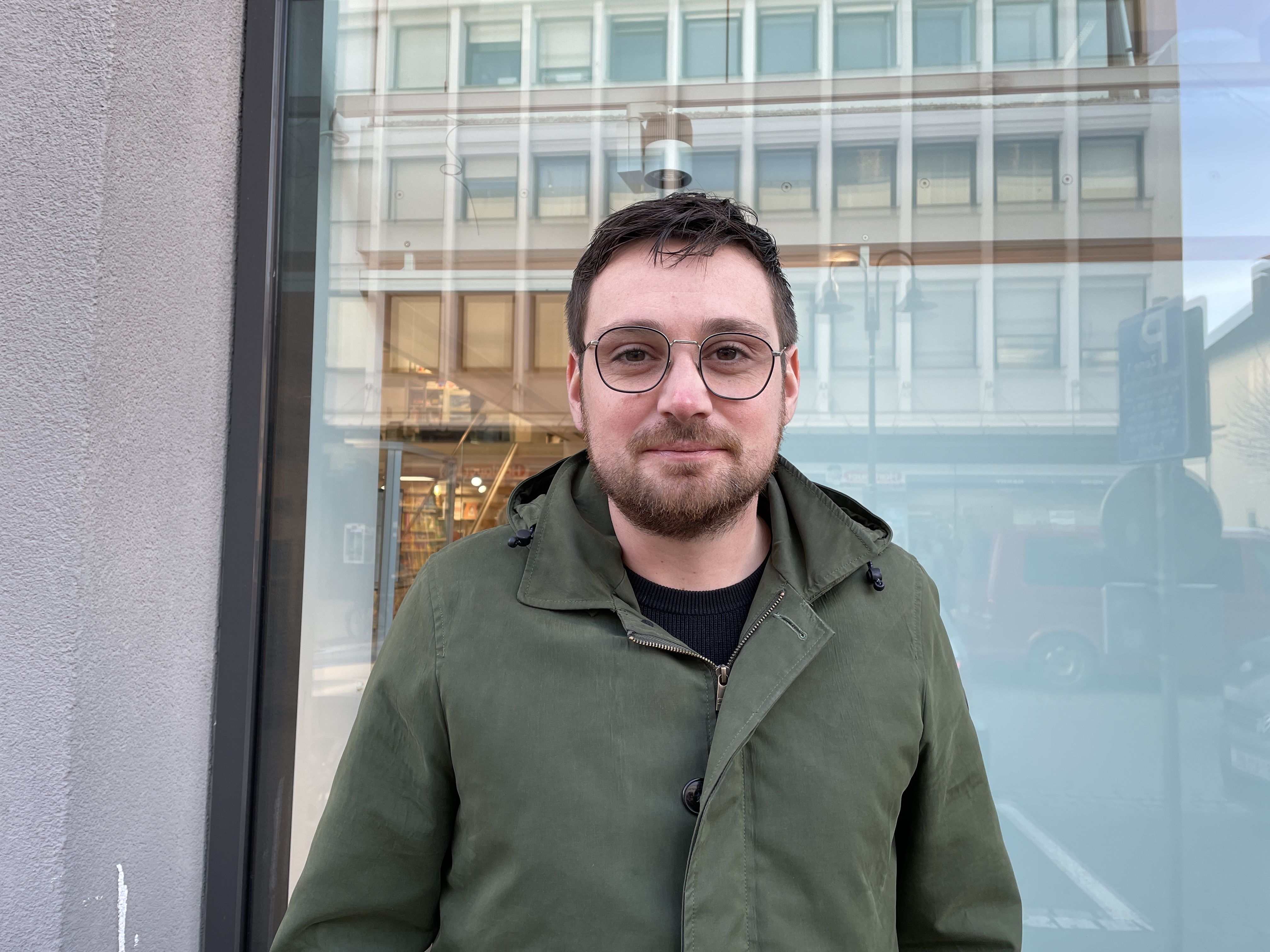 Ich denke, es wäre schon mehr als nur ein Tropfen auf den heißen Stein. Ich bin selbst in der Situation, dass ich nicht schlecht verdiene, aber es ist trotzdem nicht leicht, sich eine Immobilie leisten zu können. Christopher Wiener, 31, Dornbirn