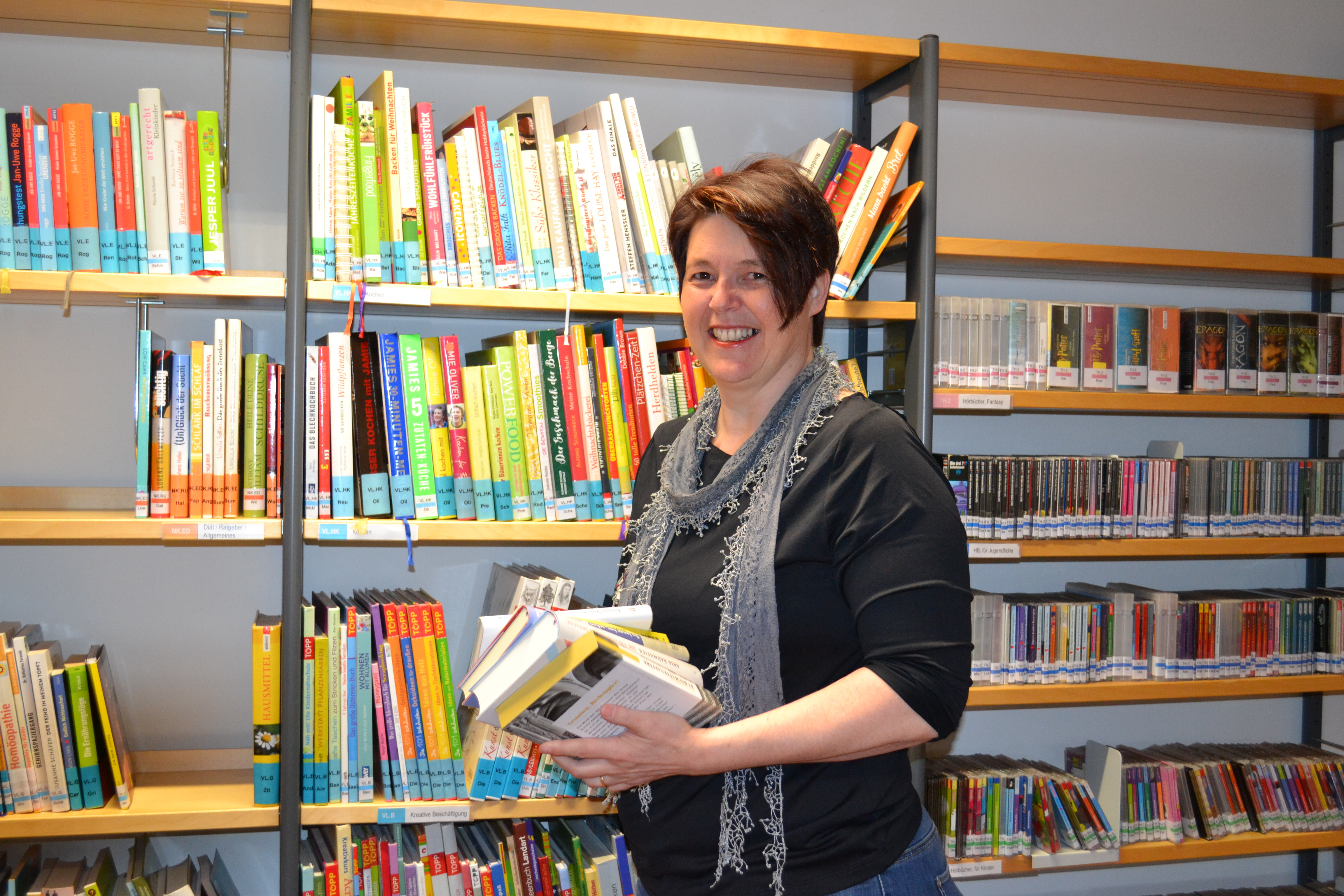 Klaudia Büchel ist es wichtig, die Bibliothek als offenen Bildungs- und Begegnungsraum zu gestalten.BI