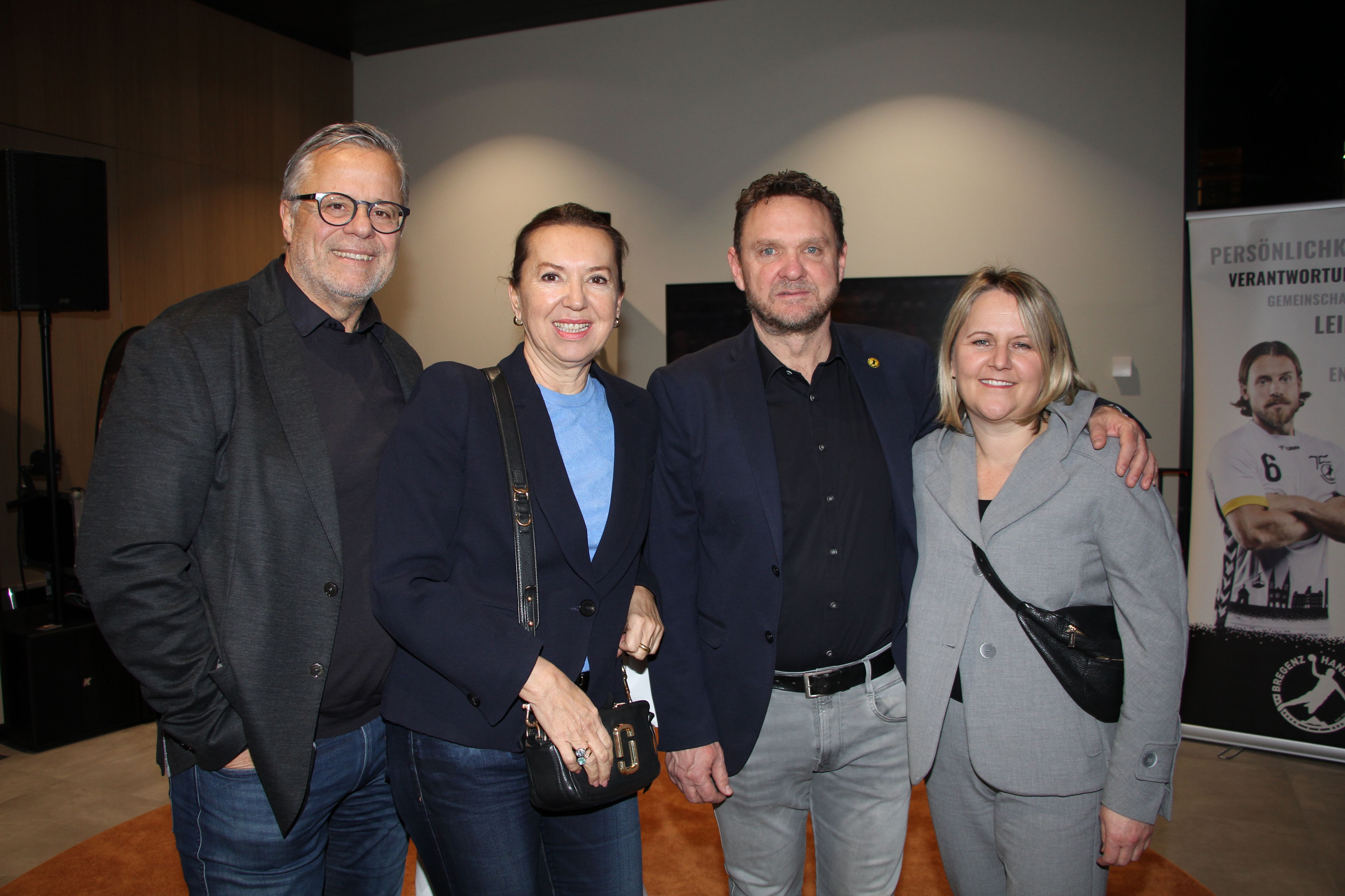 Roland und Birgitt Frühstück, Bernd und Fleur Schuler (von links). <span class="copyright">Lutz</span>