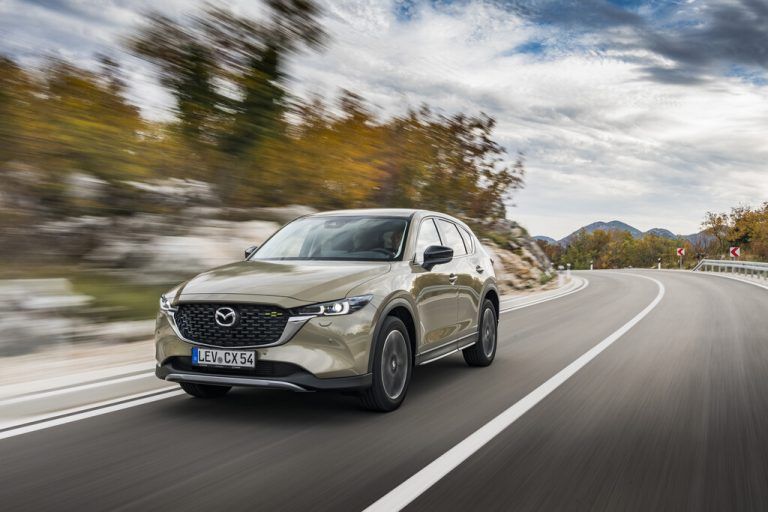 DerMazda CX-5 mit Wasserstoff-Wankelmotor ist bereits im Flotteneinsatz unterwegs,