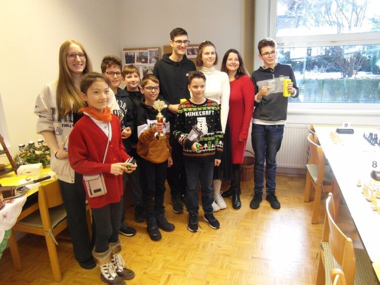 Die Jugendgruppe des Schachklubs Dornbirn.Peterlunger