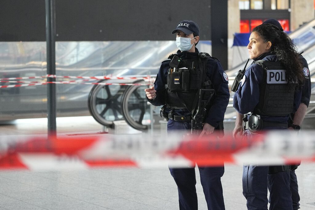 Sechs Verletzte bei Angriff mit Stichwaffe in Pariser Bahnhof