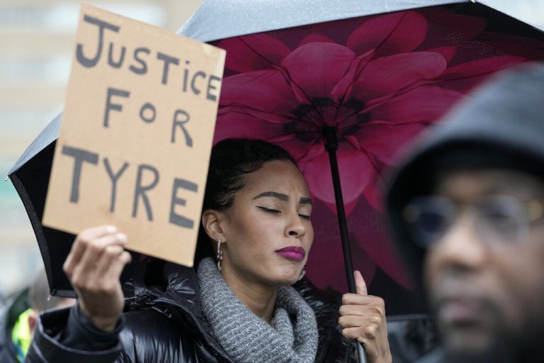 Die Polizei in Memphis im US-Staat Tennessee hat nun jene Sondereinheit aufgelöst, die für den Tod von Tyre Nichols verantwortlich gemacht wird. AP