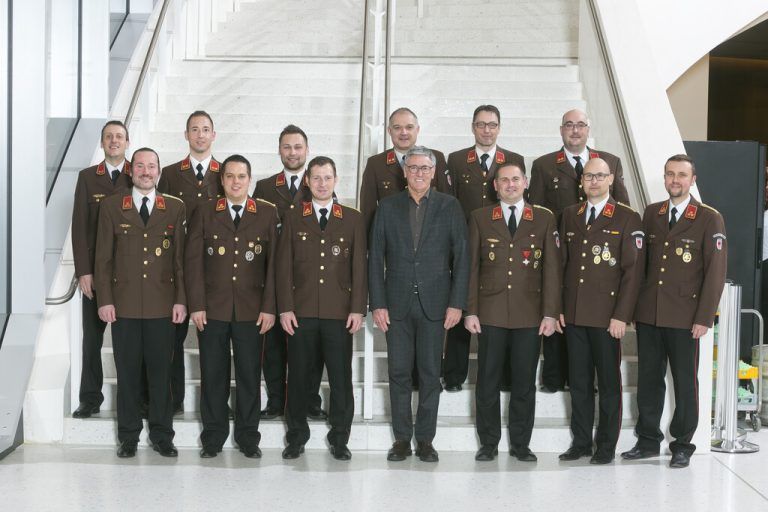 Ein Abend ganz im Zeichen der Feuerwehr, dazu hat die Stadt Feldkirch kürzlich die sechs Wehren eingeladen. <span class="copyright">Mathis</span>