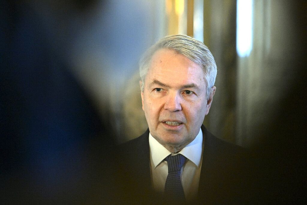 Politik in Kürze