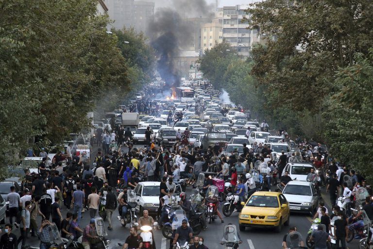 Im Iran wird seit Monaten gegen das Regime protestiert.AP