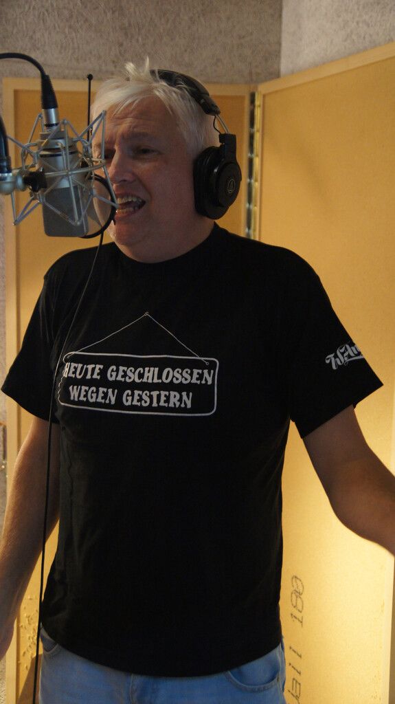 Im Sommer möchte er sein neues Album veröffentlichen.