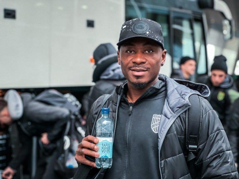 Michael Cheukoua.