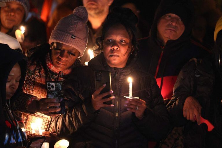 In Memphis gedachten mehrere Menschen des verstorbenen Mannes. afp
