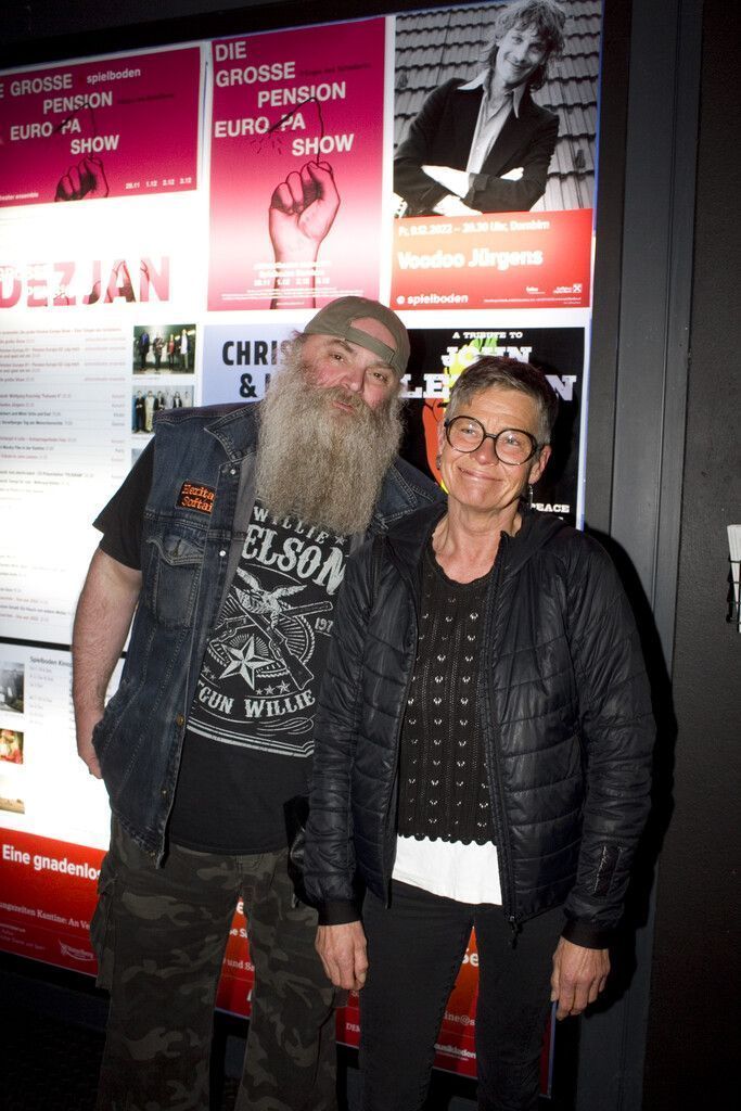Michael Reichmann kam mit Nachbarin Regine Thurnherr.