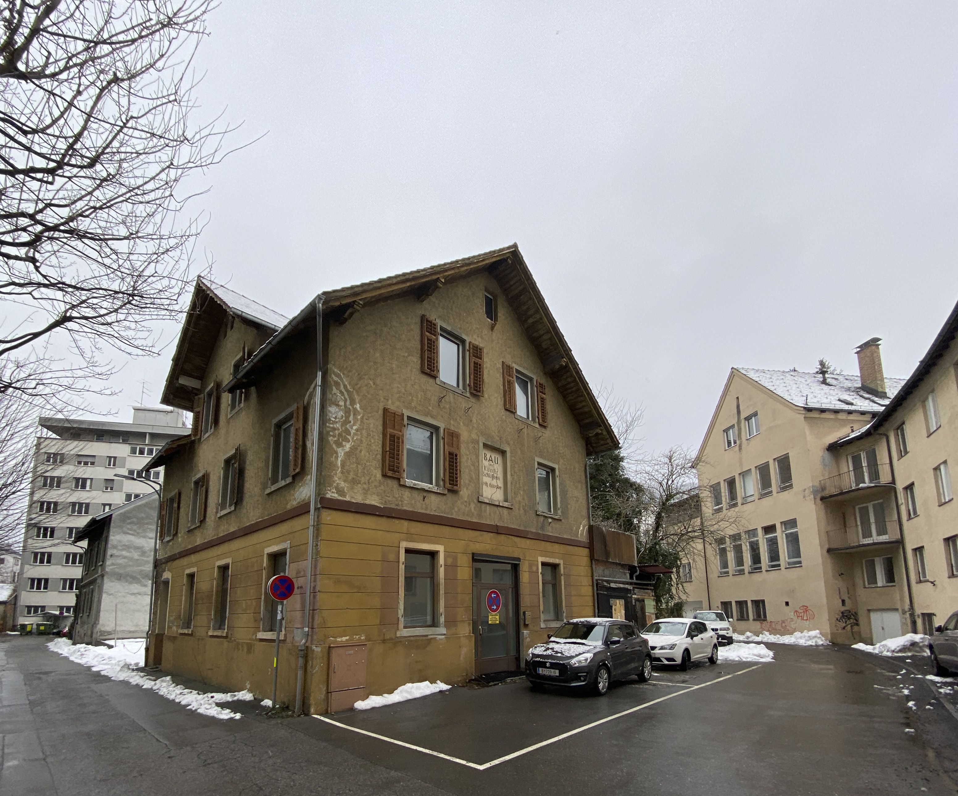Die baufälligen Gebäude im Weiherviertel. <span class="copyright">vn/PAulitsch</span>