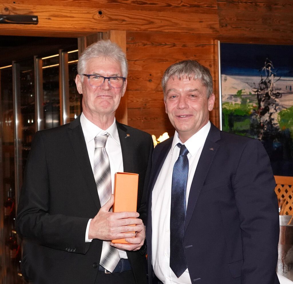 Staffelübergabe beim Bau in schwieriger Zeit