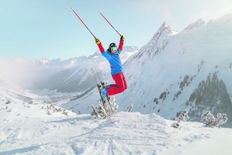 silvapark galtür Familienfreundlich, abwechslungsreich und actionreich präsentiert sich das Skigebiet Silvapark Galtür. Ob Pistenliebhaber oder Freerider, der Silvapark Galtür bietet grenzenlose On- und Offpist-Erlebnisse. Die für ihre Kinderfreundlichkeit ausgezeichnete Skiregion ist auch beim Nachwuchs sehr beliebt.