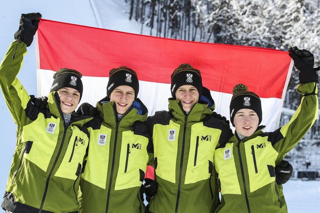Teamgold für ÖSV-Adler  dank furiosem Johannes Pölz