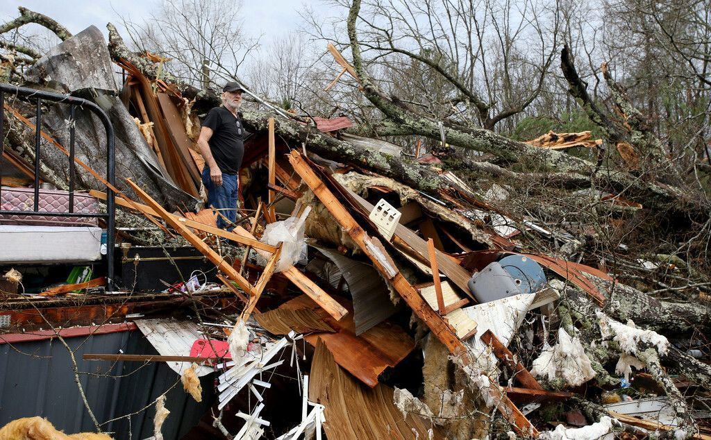 Tote und schwere Schäden nach Tornados in den USA
