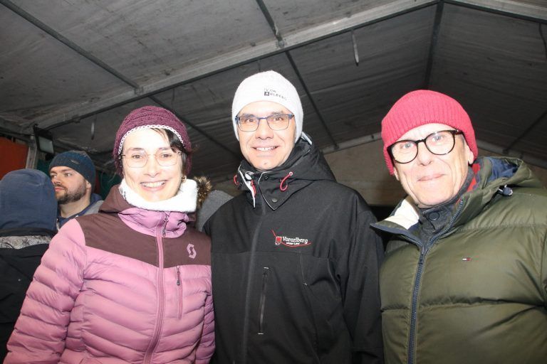 LH Markus Wallner mit Sonja und Bürgermeister Walter Gohm. <span class="copyright">HE</span>