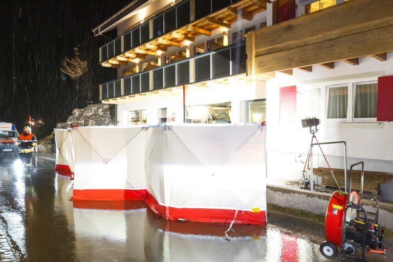 Die feuerpolizeilichen Ermittlungen wurden am Freitagabend aufgenommen.<span class="copyright">hofmeister</span>