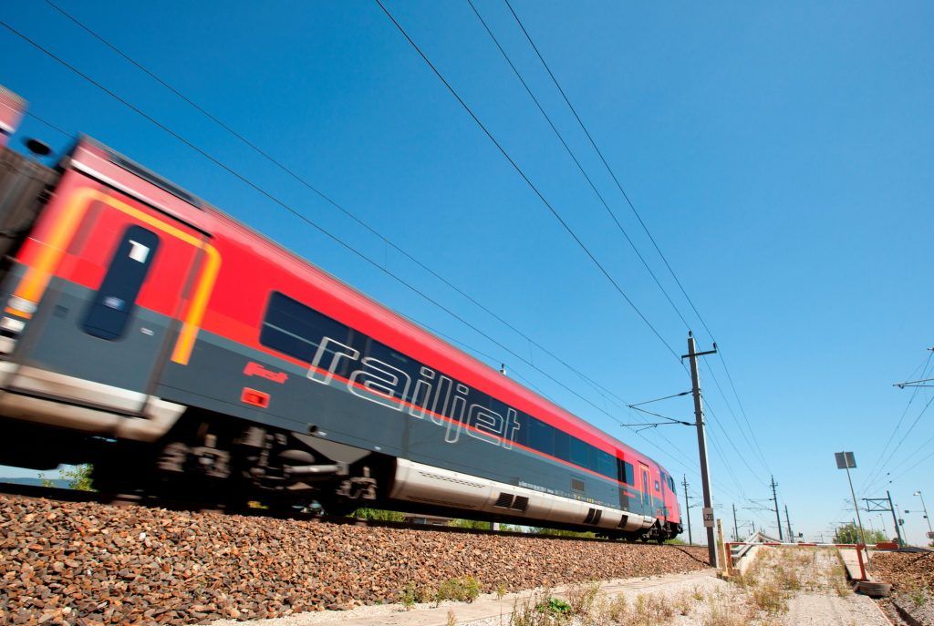 Bahnsperren im Deutschen Eck: Lochauerin reißt langsam der Geduldsfaden. »A4