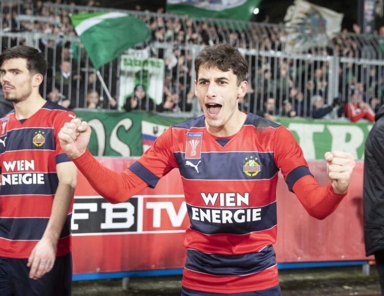 Ante Bajic fixierte mit einem Doppelpack den Einzug ins Cup-Halbfinale.???