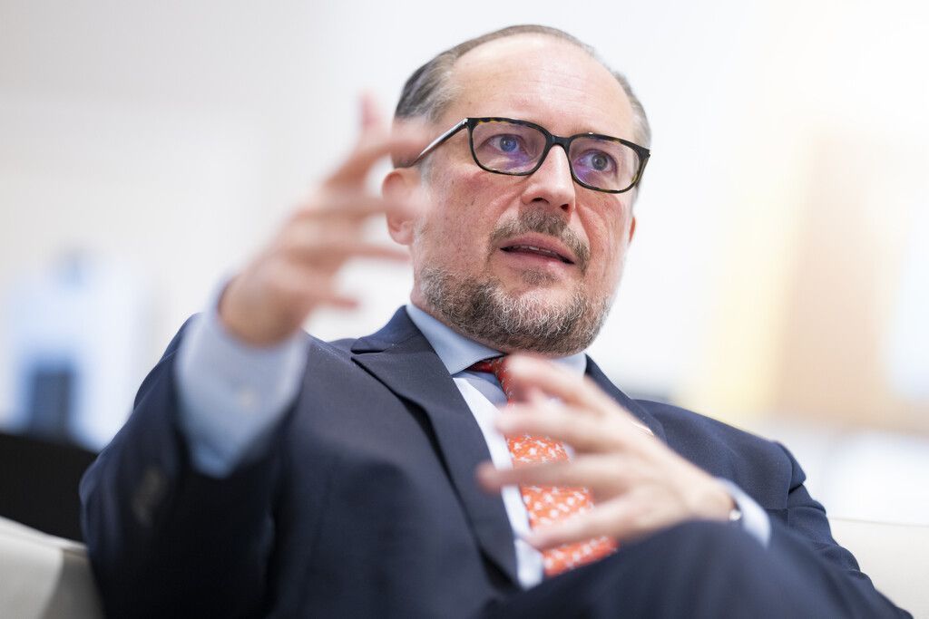 Schallenberg verteidigt Einreiseerlaubnis
