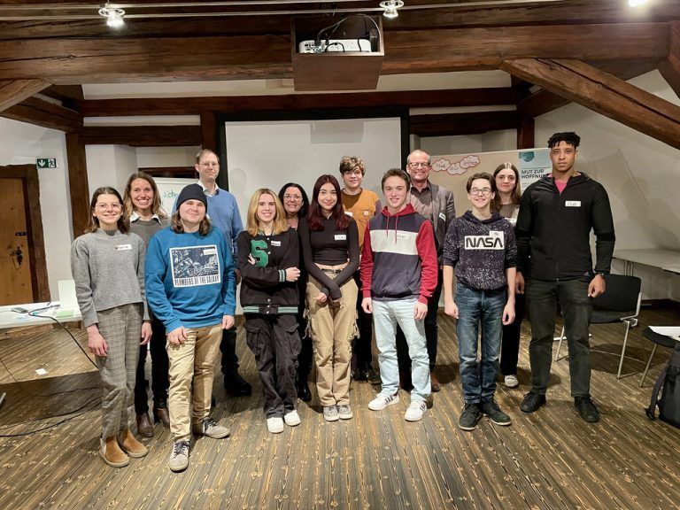 Begleitet von Coaches versuchen diese jungen Leute, gute Wege in die Zukunft zu finden.Marke Vorarlberg