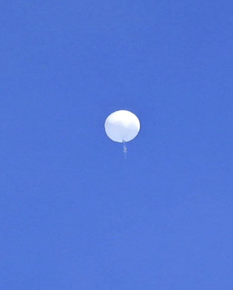 Der Abschuss dieses Ballons sorgt für diplomatische Verstimmungen. AP