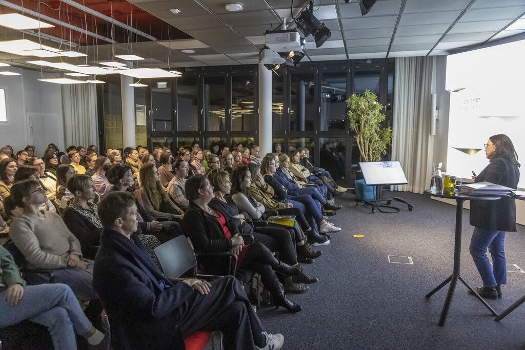 Digitaler Schnuller als Entwicklungsrisiko
