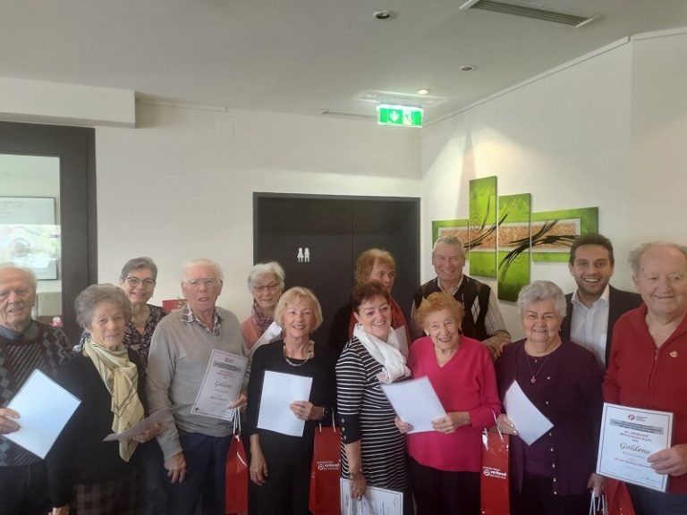 Die geehrten Mitglieder des PVÖ Hard. PVÖ