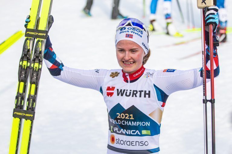 Die Weltmeisterin von 2021 jubelte auch 2023 im Ziel von Planica.Gepa
