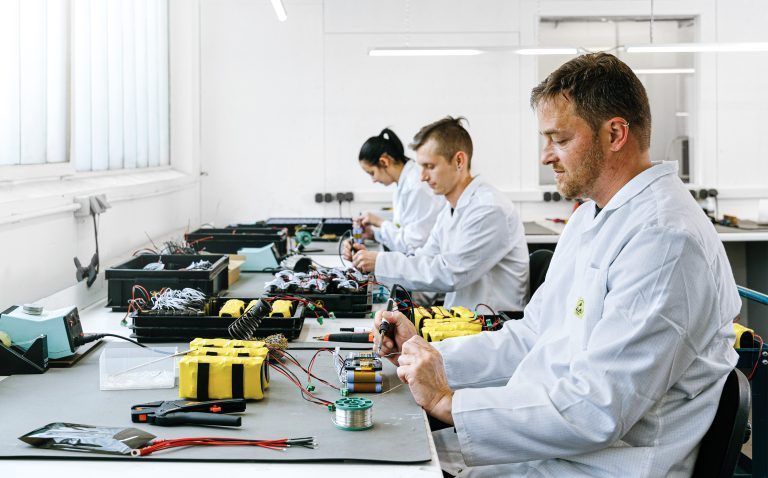 Batterienfertigung bei e.battery systems. <span class="copyright">Martin Schachenhofer</span>