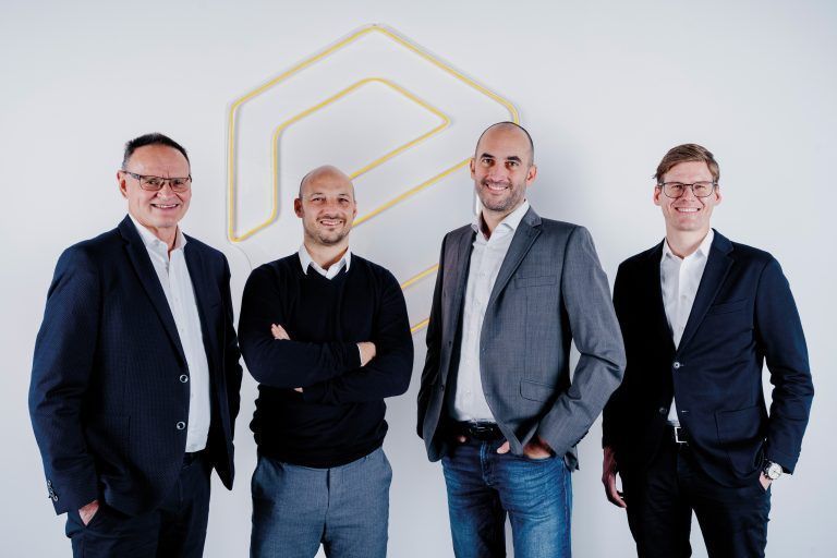 Das Management-Team: Günter Hagspiel (CFO), Christopher Schöpf (CEO und Gründer), Christoph Pürmair (Geschäftsleitung) und Patrick Obwegeser (Leitung Qualitätsmanagement). <span class="copyright">Martin Schachenhofer</span>