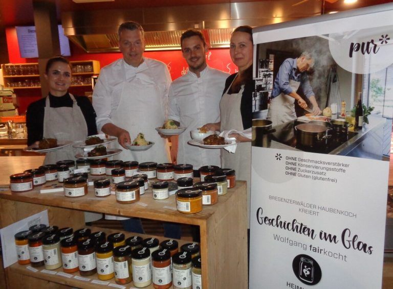 Im Imbiss von Wise Feursteins Wälder Metzge lädt Wolfgang Mätzler bis Saisonende viermal pro Woche in sein Popup-Bistro. stp