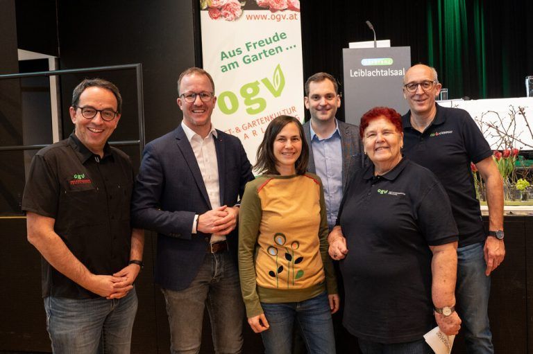 Landesobmann Markus Amann, Obmann-Stv. Caroline Büsel, Bgm Andreas Kresser und OGV Hörbranz Obmann Bernd Pulsinger. OGV/Serra, Mathis