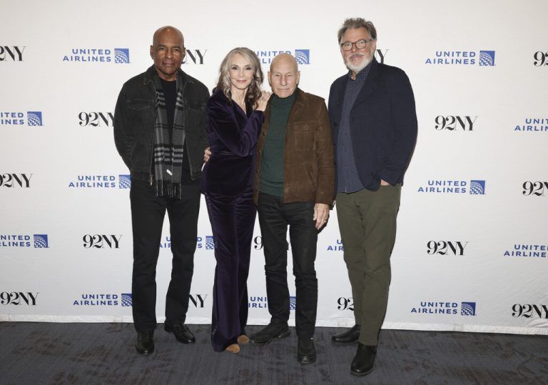 Michael Dorn, Gates McFadden, Patrick Stewart und Jonathan Frakes bei der Premiere. AP