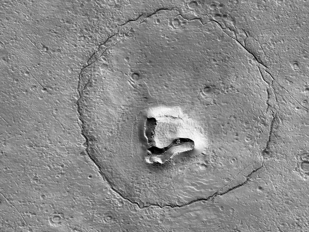 NASA zeigt &#8220;Bärengesicht&#8221; auf dem Mars