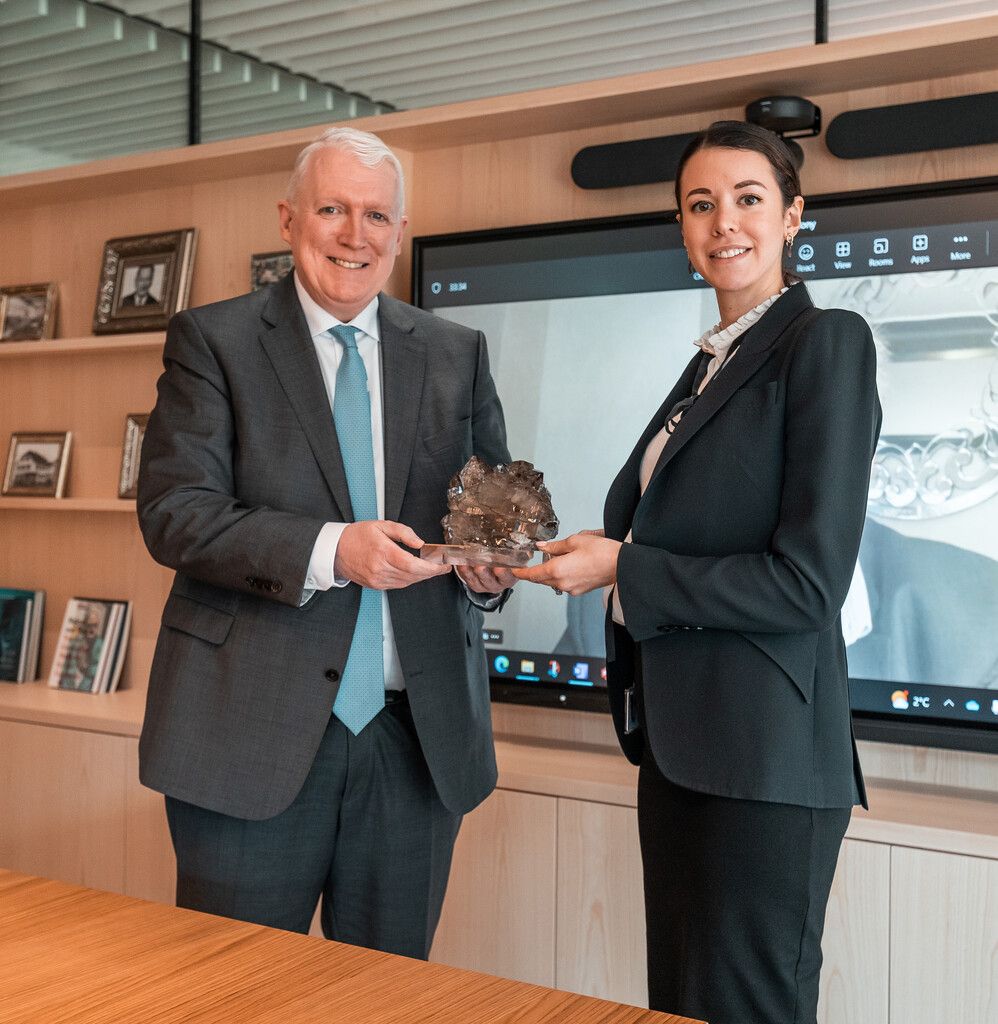 Hilti und IMD starten Stipendienprogramm