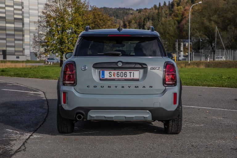 Schicke Optik, gute Technik: Plug-In-Hybridantrieb mit 50 Kilometer E-Reichweite.